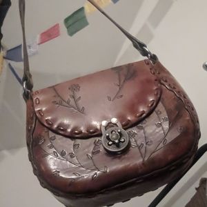 Initialled leather purse, perfect condition